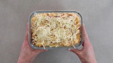 Low Carb Blumenkohlauflauf: Umfüllen