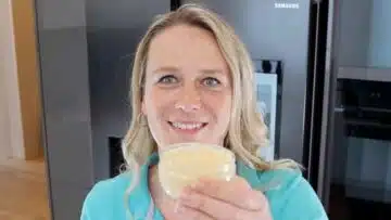 Low Carb Käsedip selber machen: Foodblogger Katrin Staupendahl Staupitopia Zuckerfrei