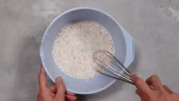 Low Carb Kaiserschmarrn ohne Zucker: Mischen