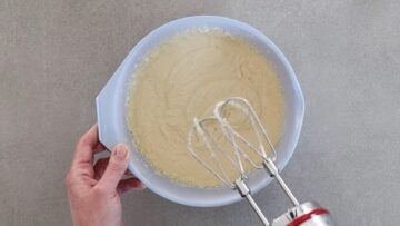 Low Carb Quarkbrot ohne Mehl: Rühren