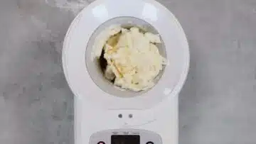 Low Carb Zitroneneis ohne Zucker: Einfrieren