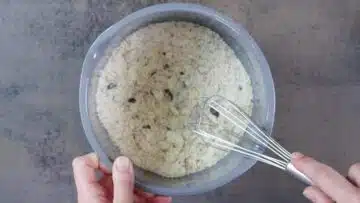 Müsiriegel ohne Zucker selber machen: Mischen