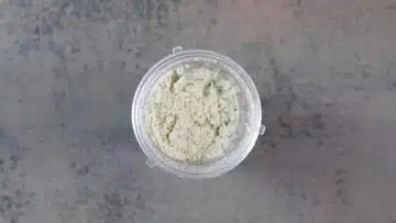 Müsiriegel ohne Zucker selber machen: Zerkleinern