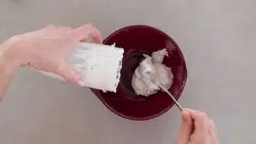 Protein Cookie Dough mit Hüttenkäse: Pürieren