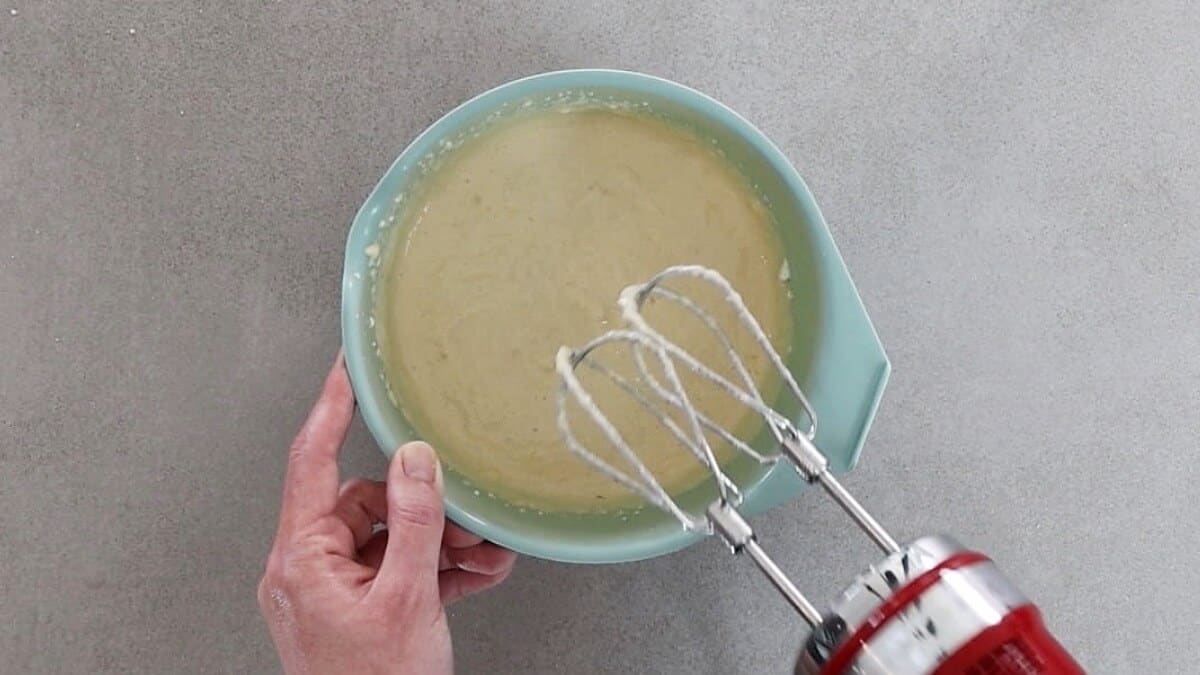 Protein Quarkpfannkuchen ohne Mehl: Rühren