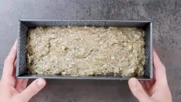 Saftiger Gewürzkuchen ohne Zucker und Mehl: Backen