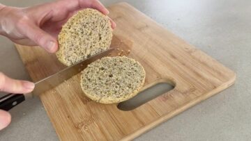 Schnelle Keto Brötchen: Backen