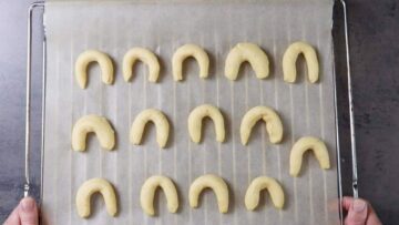 Vanillekipferl ohne Zucker: Backen